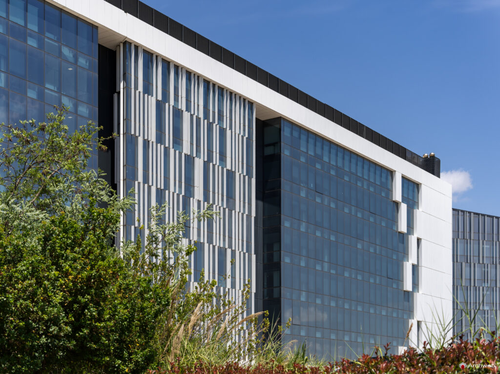 ENI S.p.A. – Energy Revolution all’EUR. Foto © Archweb.com