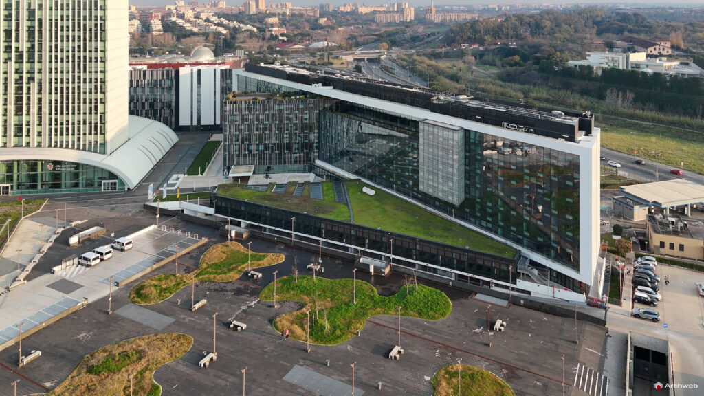 ENI S.p.A. – Energy Revolution all’EUR. Foto © Archweb.com