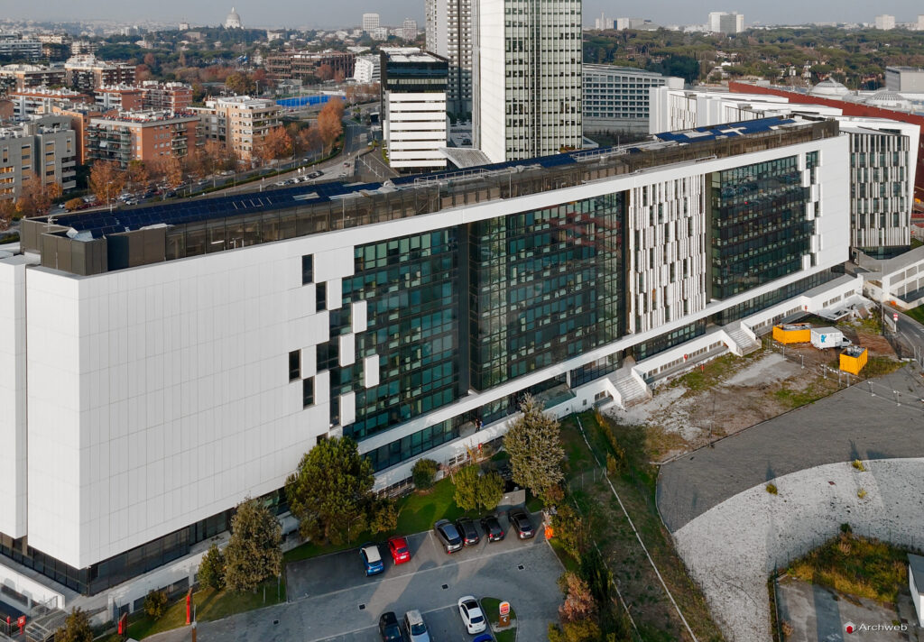 ENI S.p.A. – Energy Revolution all’EUR. Foto © Archweb.com