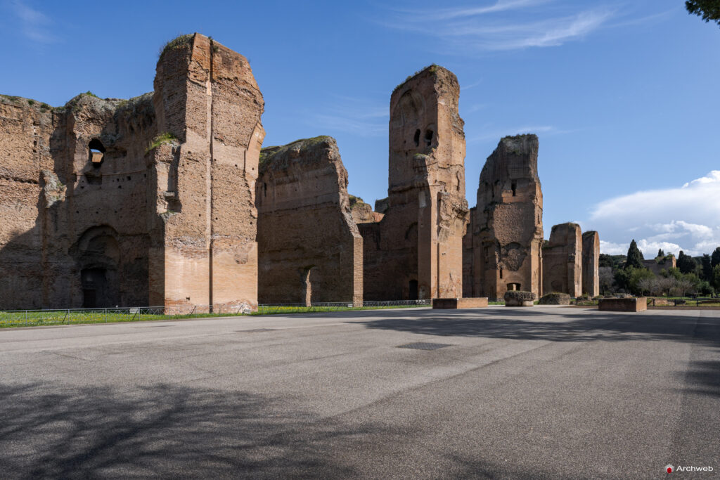 Terme di Caracalla a Roma. Fotografie 4K © Archweb.com