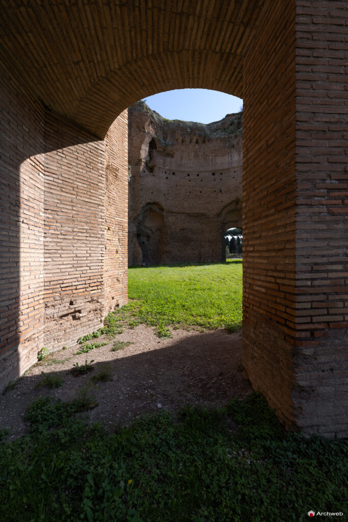 Terme di Caracalla a Roma. Fotografie 4K © Archweb.com