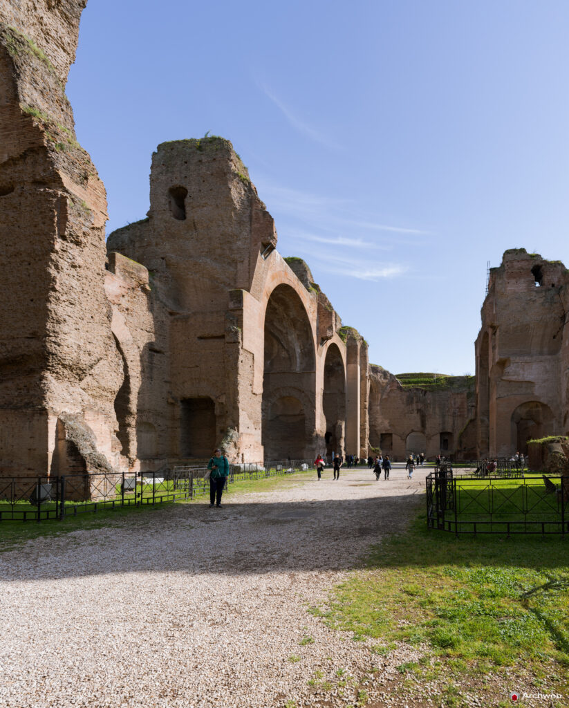 Terme di Caracalla a Roma. Fotografie 4K © Archweb.com