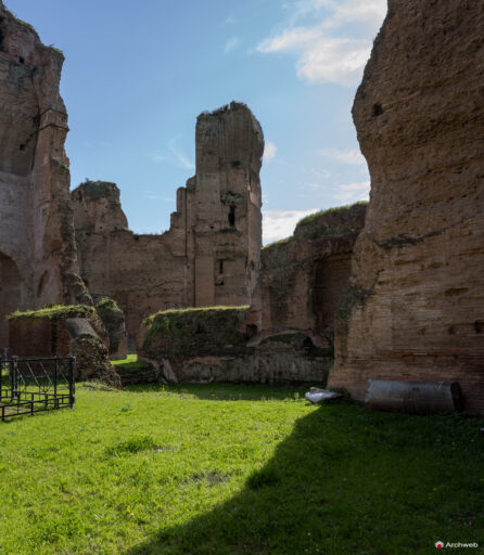 Terme di Caracalla a Roma. Fotografie 4K © Archweb.com