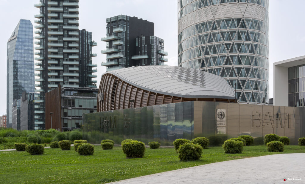 Biblioteca degli alberi a Milano Porta Nuova. Fotografie © Archweb.com