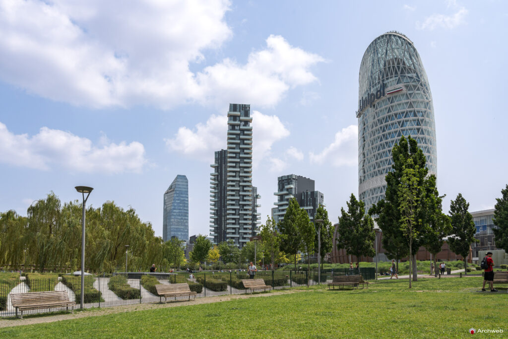 Biblioteca degli alberi a Milano Porta Nuova. Fotografie © Archweb.com