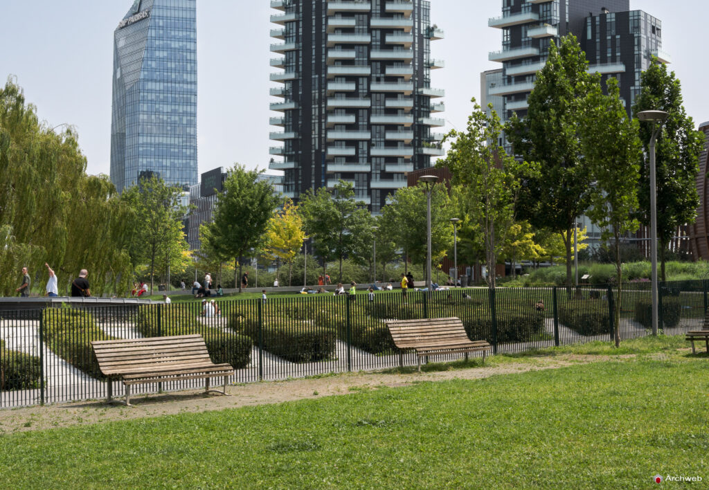 Biblioteca degli alberi a Milano Porta Nuova. Fotografie © Archweb.com