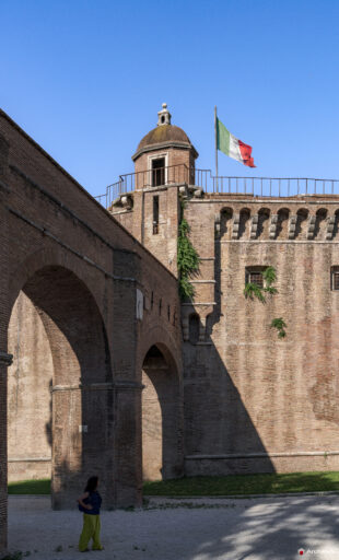 Castel Sant'Angelo, storia, trasformazioni, architettura e fotografie di qualità. © M.S. Archweb.com
