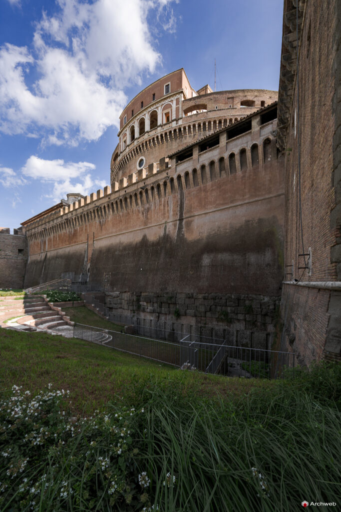 Castel Sant'Angelo, storia, trasformazioni, architettura e fotografie di qualità. © M.S. Archweb.com