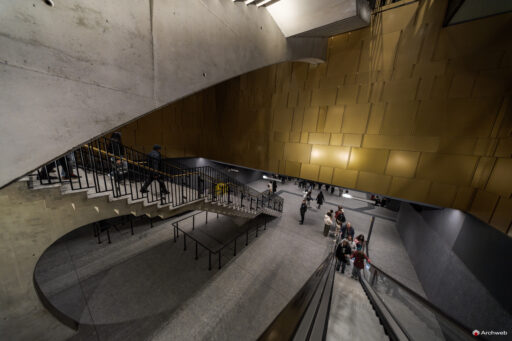 Metro C - Colosseo - Fori Imperiali. Fotografie © Archweb.com