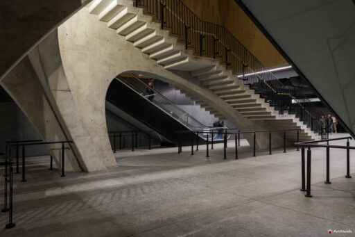 Metro C - Colosseo - Fori Imperiali. Fotografie © Archweb.com