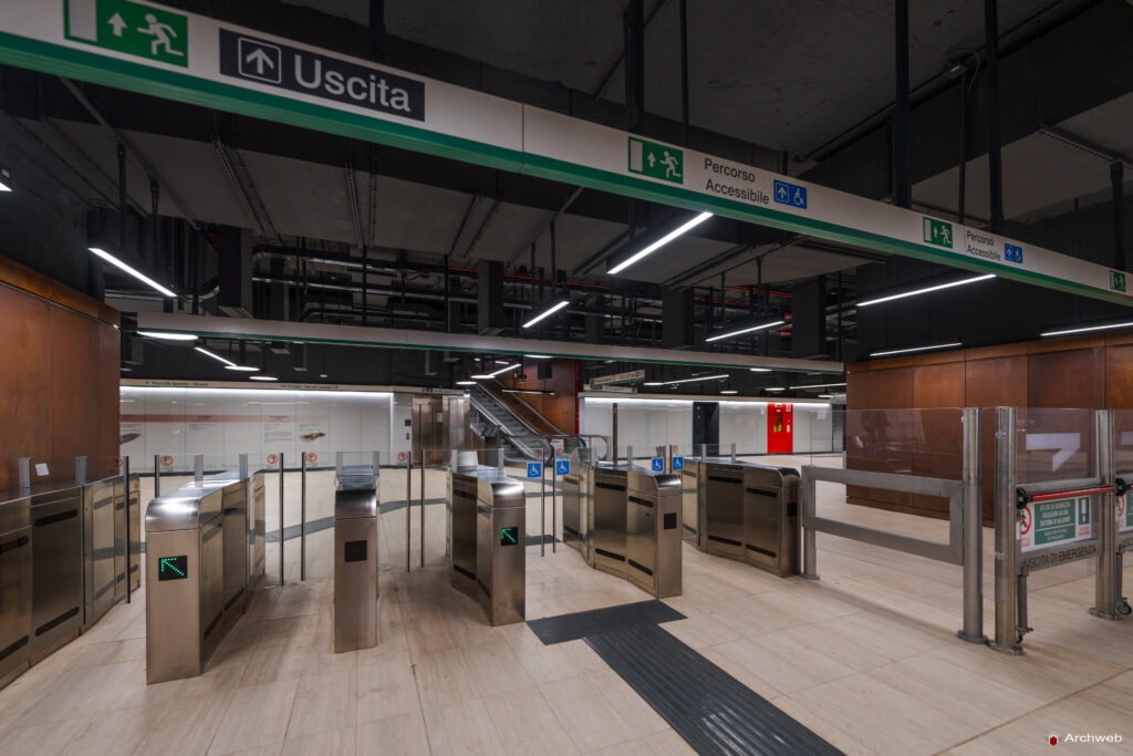 Metro C Porta Metronia. Fotografie © M.S. Archweb.com
