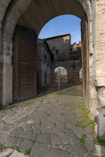 Porta San Paolo a Roma. Fotografie © M.S. Archweb.com