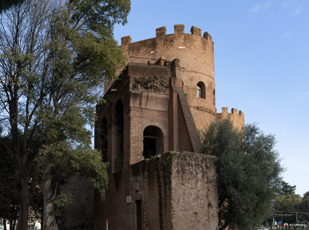 Porta San Paolo a Roma. Fotografie © M.S. Archweb.com