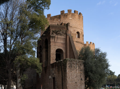 Porta San Paolo a Roma. Fotografie © M.S. Archweb.com