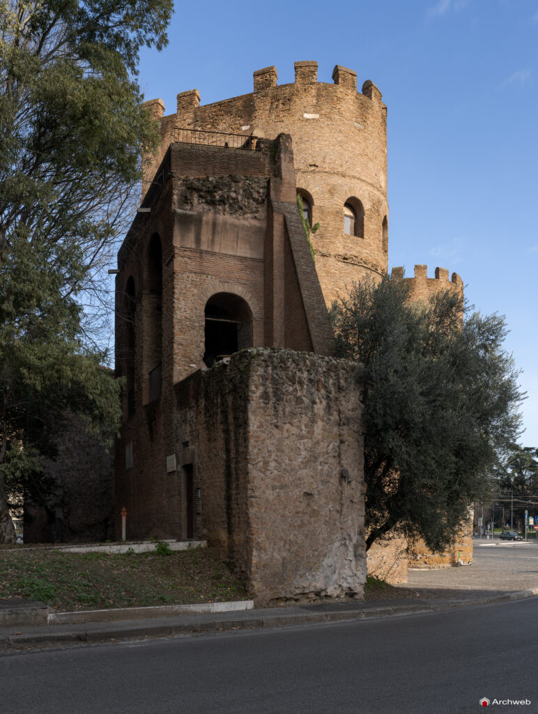 Porta San Paolo a Roma. Fotografie © M.S. Archweb.com