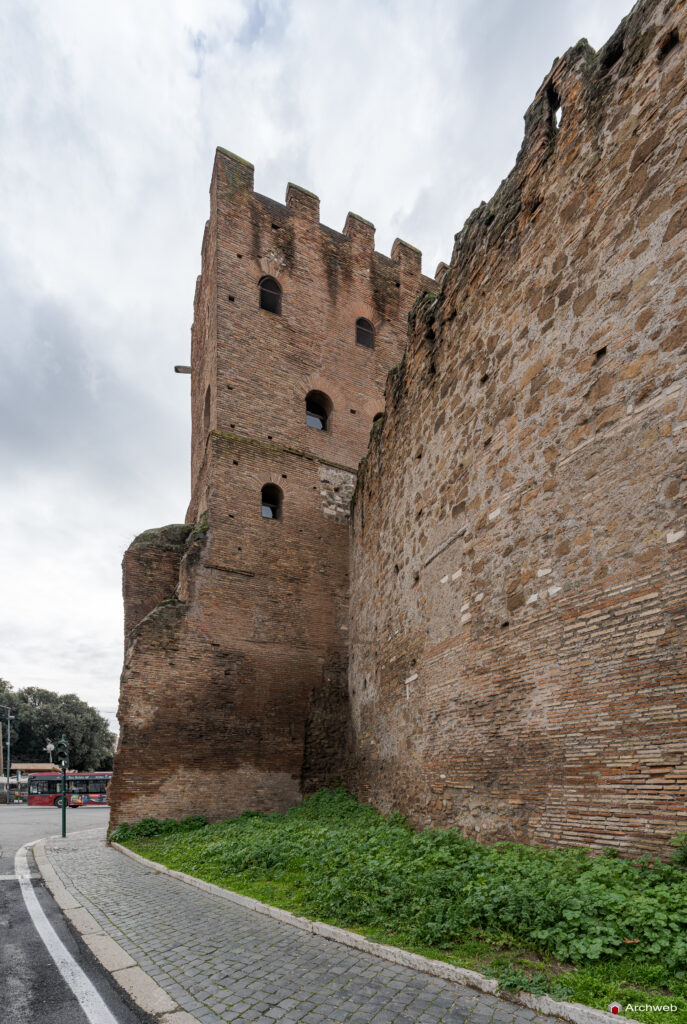 Porta San Paolo a Roma. Fotografie © M.S. Archweb.com