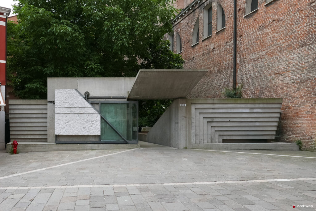 Ingresso Università IUAV di Venezia di Carlo Scarpa