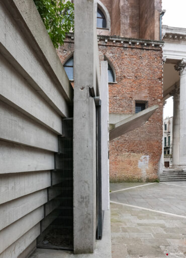 Ingresso Università IUAV di Venezia di Carlo Scarpa