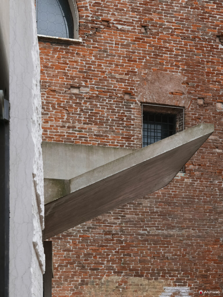Ingresso Università IUAV di Venezia di Carlo Scarpa