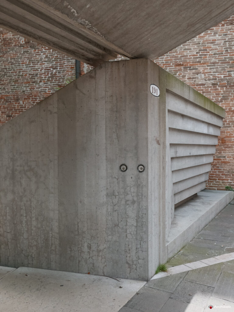Ingresso Università IUAV di Venezia di Carlo Scarpa
