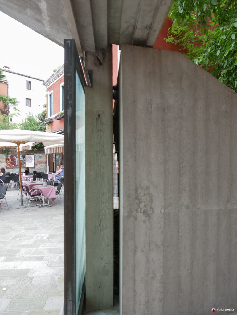 Ingresso Università IUAV di Venezia di Carlo Scarpa