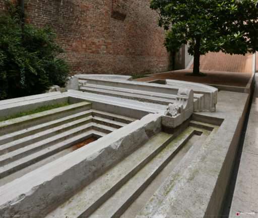 Ingresso Università IUAV di Venezia di Carlo Scarpa