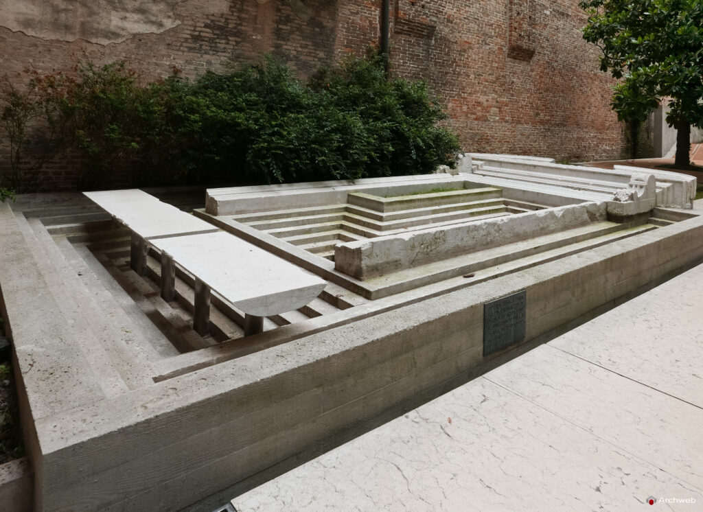Ingresso Università IUAV di Venezia di Carlo Scarpa