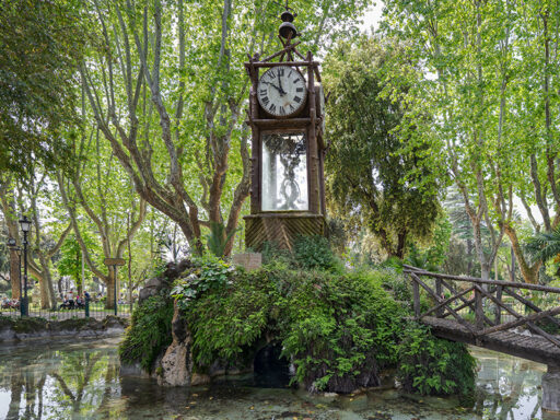 Orologio ad acqua del Pincio a Roma. Fotografie © Archweb.com