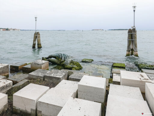Venezia alla partigiana. Fotografie © M.S. Archweb.com
