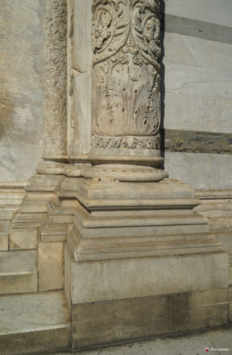 Battistero di San Giovanni a Pisa. Fotografie © Archweb.com
