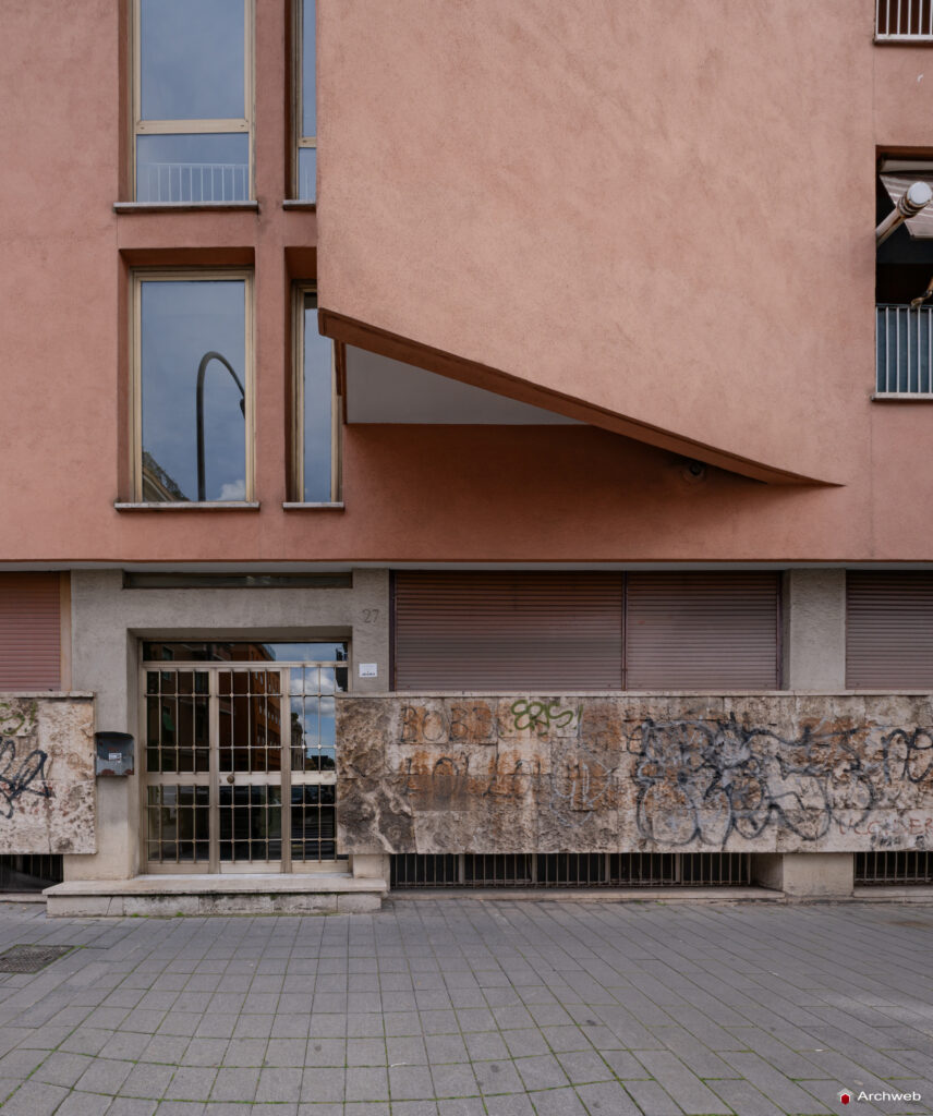 Casa Cooperativa Astrea di Luigi Moretti. Roma 1947 - 1951. Fotografie © Archweb.com