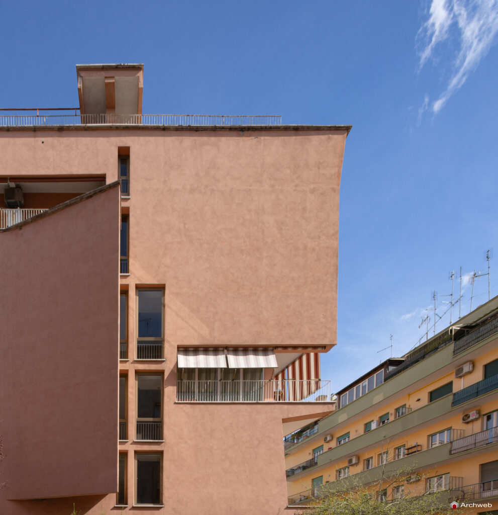 Casa Cooperativa Astrea di Luigi Moretti. Roma 1947 - 1951. Fotografie © Archweb.com