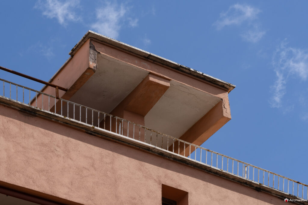 Casa Cooperativa Astrea di Luigi Moretti. Roma 1947 - 1951. Fotografie © Archweb.com