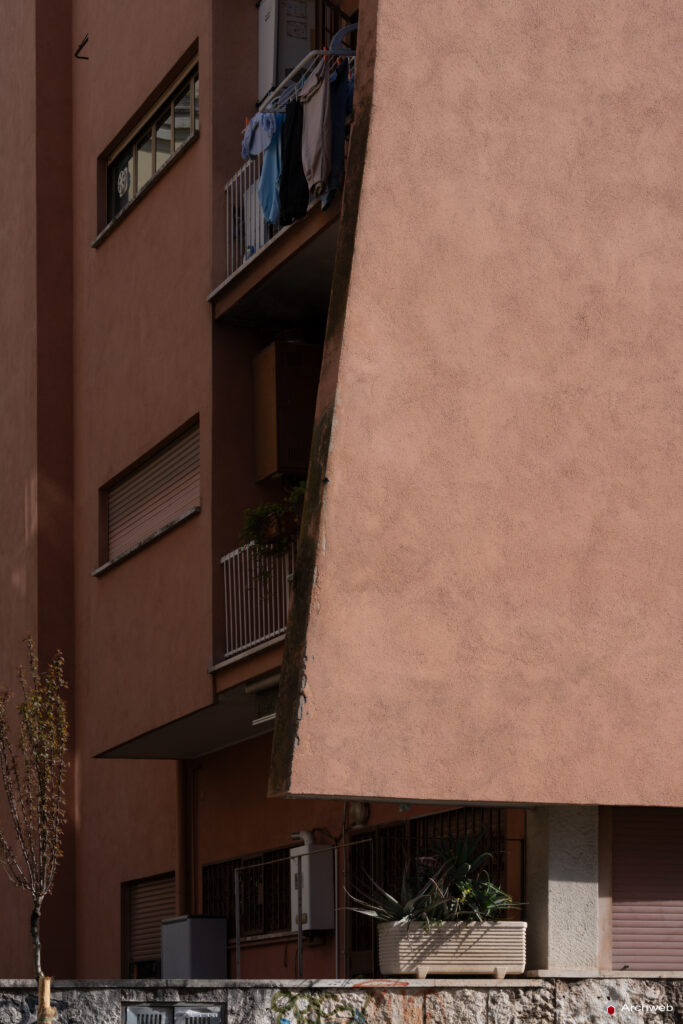 Casa Cooperativa Astrea di Luigi Moretti. Roma 1947 - 1951. Fotografie © Archweb.com