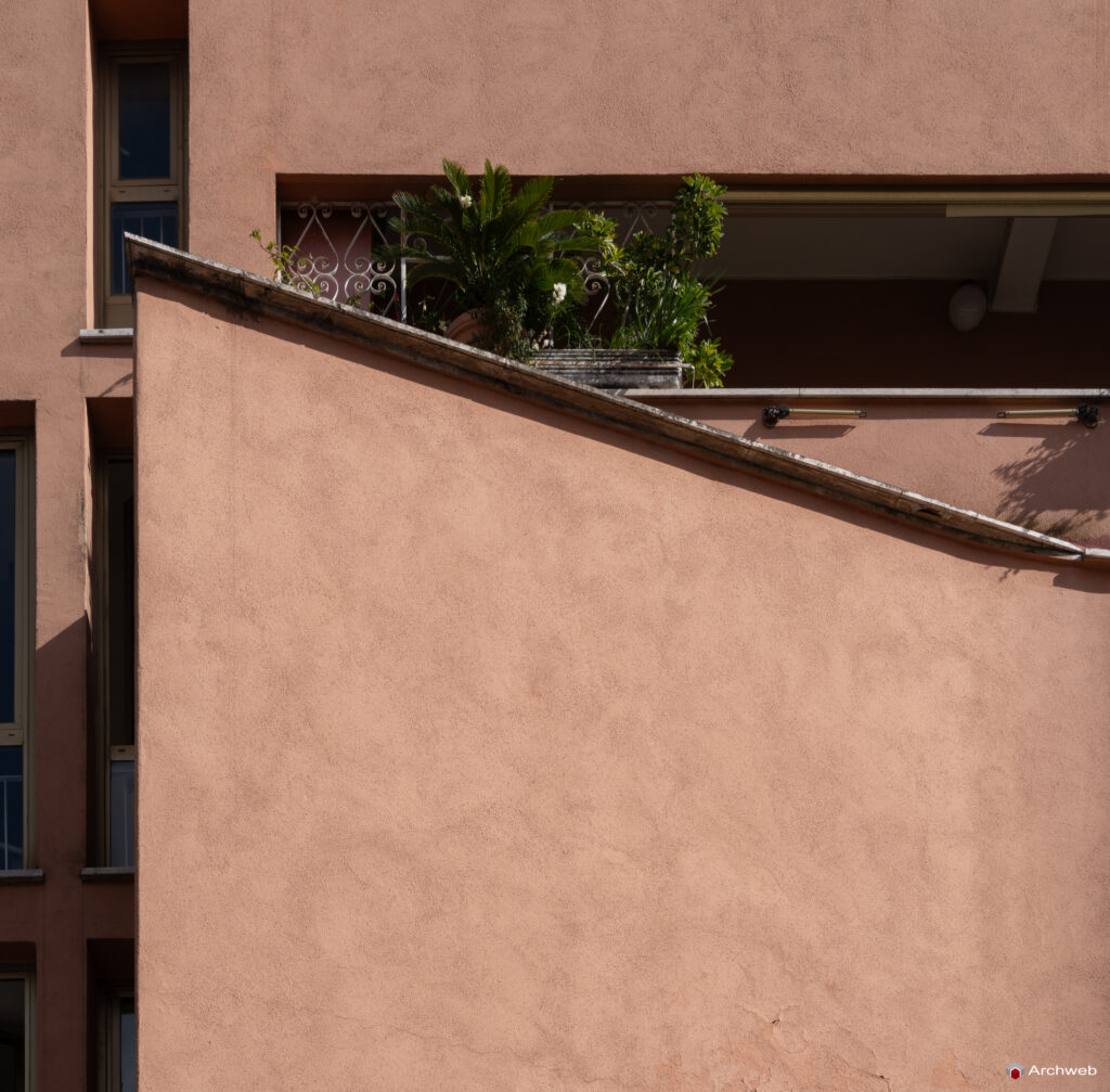 Casa Cooperativa Astrea di Luigi Moretti. Roma 1947 - 1951. Fotografie © Archweb.com