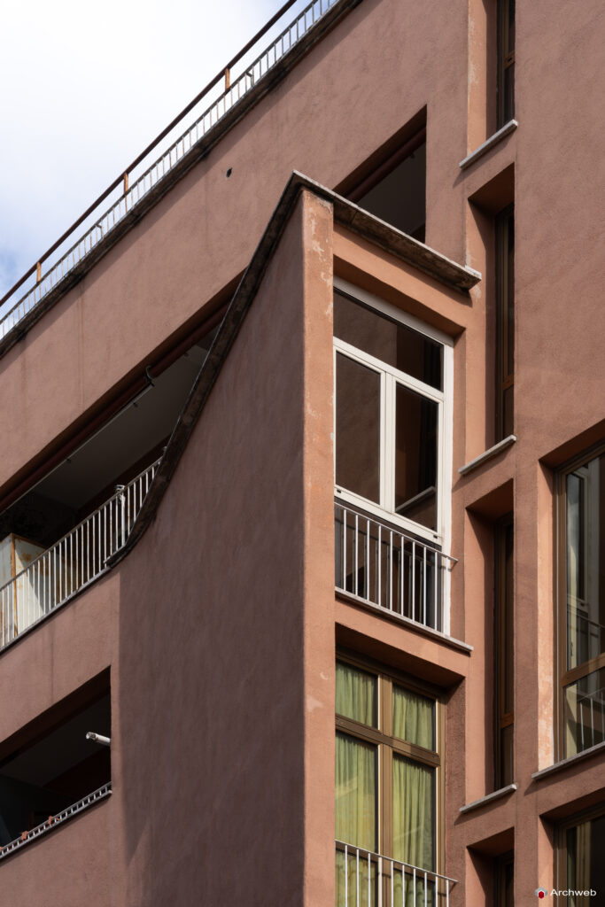 Casa Cooperativa Astrea di Luigi Moretti. Roma 1947 - 1951. Fotografie © Archweb.com