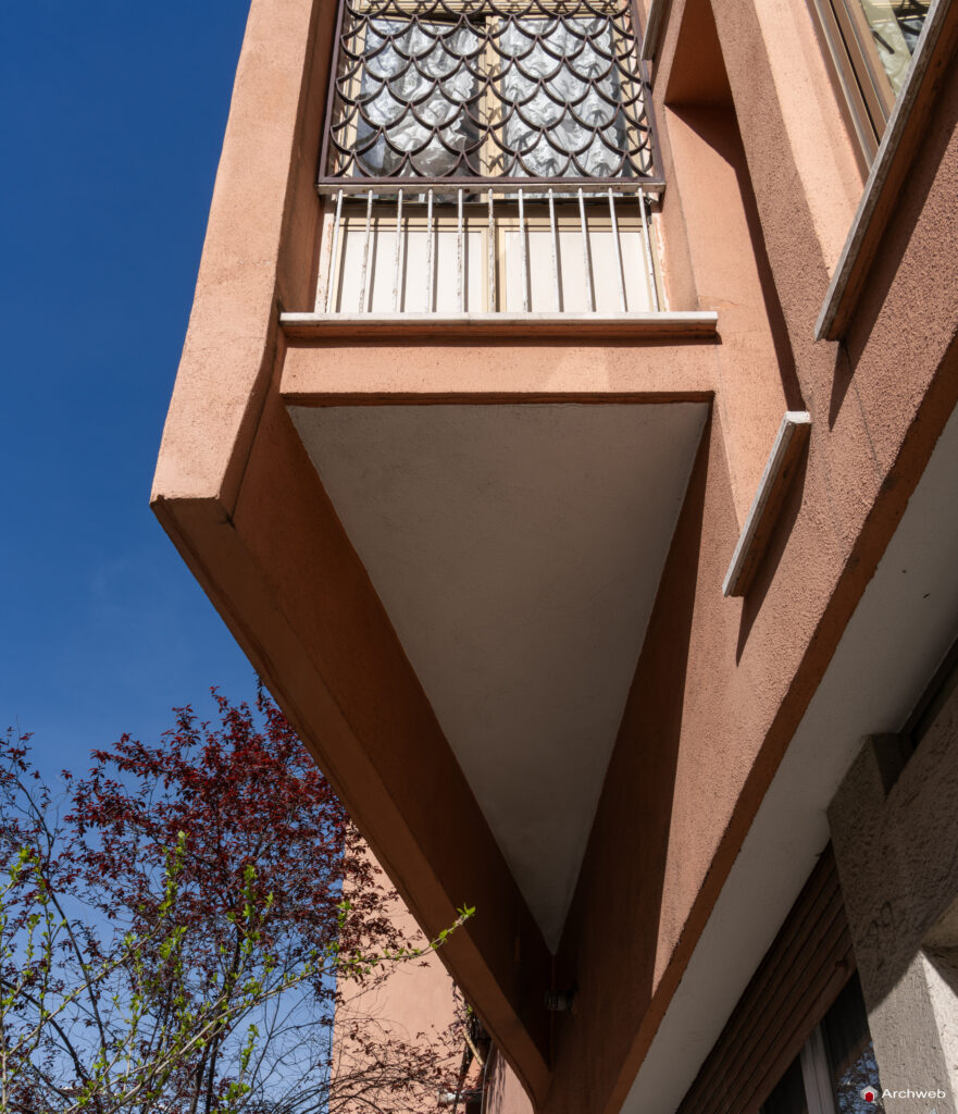 Casa Cooperativa Astrea di Luigi Moretti. Roma 1947 - 1951. Fotografie © Archweb.com