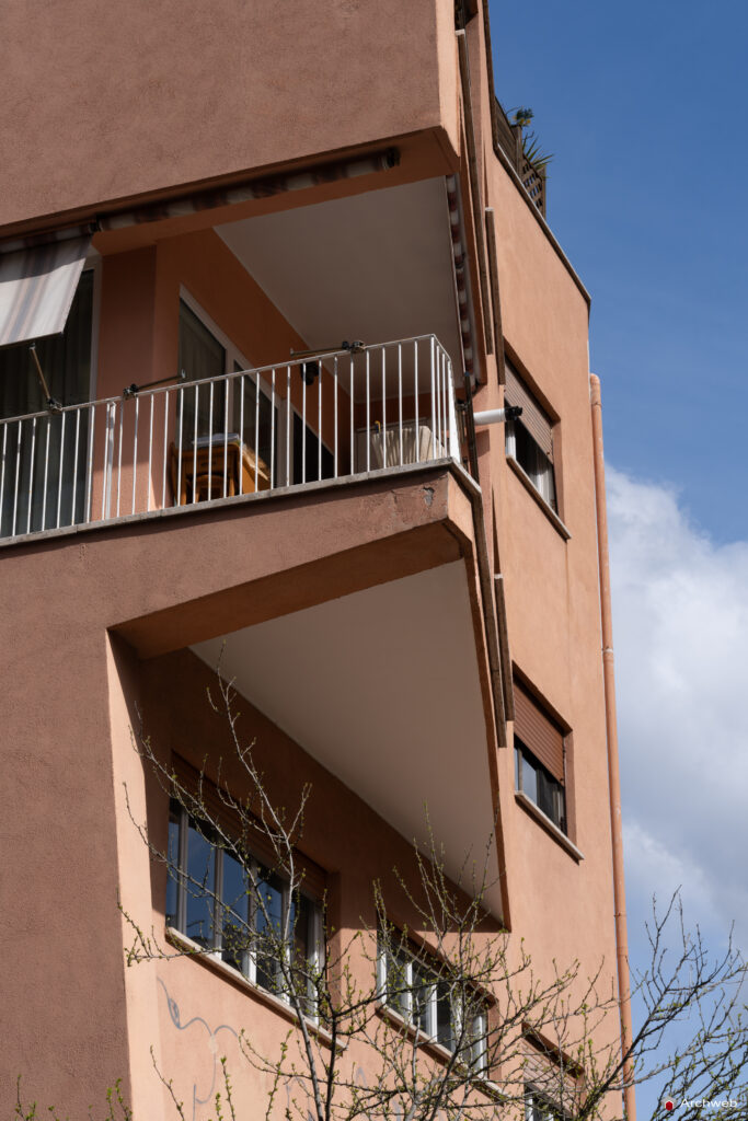 Casa Cooperativa Astrea di Luigi Moretti. Roma 1947 - 1951. Fotografie © Archweb.com