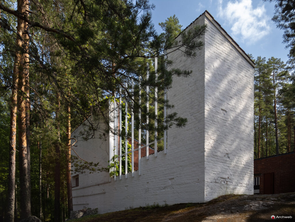 Casa sperimentale di Muuratsalo. Progetto di Alvar Aalto. Fotografie © Archweb.com