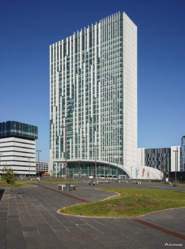 La Torre Europarco ospita uffici della Città metropolitana di Roma Capitale. Fotografie © Archweb.com