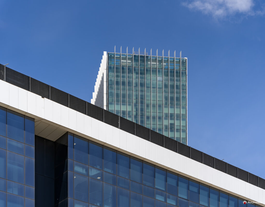 La Torre Europarco ospita uffici della Città metropolitana di Roma Capitale. Fotografie © Archweb.com