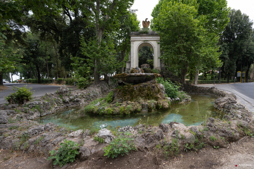 Fontana di Esculapio. Foto © Archweb.com