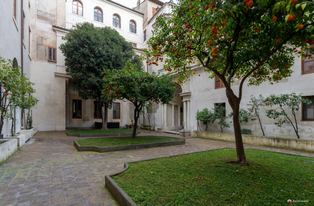 Galleria prospettica del Borromini a Palazzo Spada. Fotografie © Archweb.com