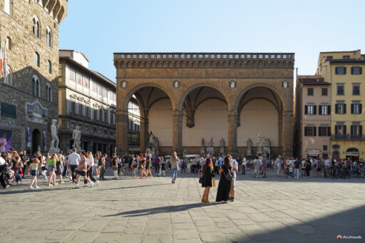 Loggia dei Lanzi a Firenze (Loggia della Signoria) Fotografie 4K © Archweb.com