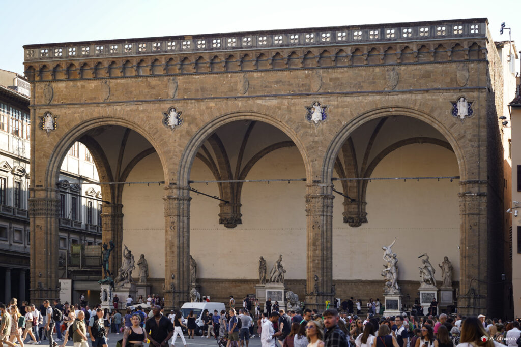 Loggia dei Lanzi a Firenze (Loggia della Signoria) Fotografie 4K © Archweb.com