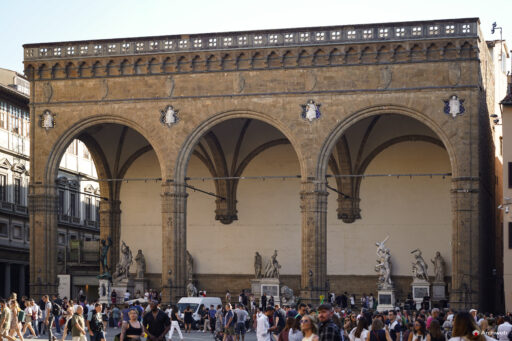 Loggia dei Lanzi a Firenze (Loggia della Signoria) Fotografie 4K © Archweb.com