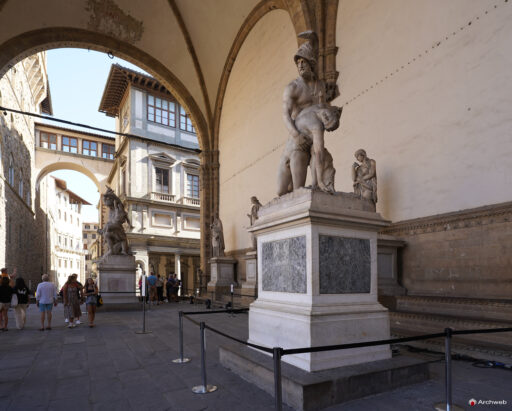 Loggia dei Lanzi a Firenze (Loggia della Signoria) Fotografie 4K © Archweb.com