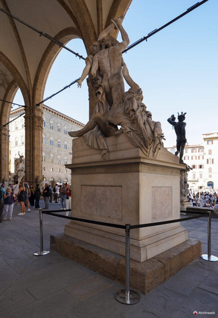 Loggia dei Lanzi a Firenze (Loggia della Signoria) Fotografie 4K © Archweb.com