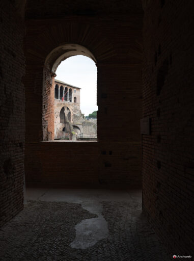 Mercati di Traiano a Roma. Fotografie © Archweb.com