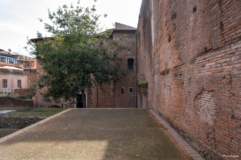 Mercati di Traiano a Roma. Fotografie © Archweb.com